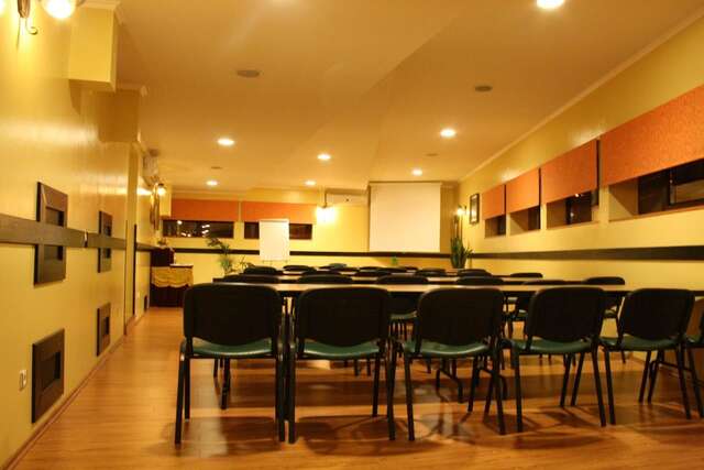 Отель Ambassador Hotel Тимишоара-39